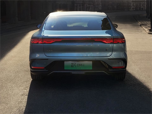BYD Süper Hibrit DMI Alternatif yakıtlı araç Han Süper Uzun Menzilli 1260KM
