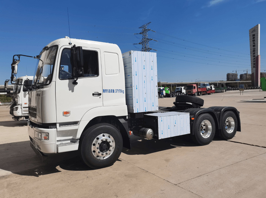 Geely Remote M5 Saf Elektrikli 6x4 Traktör 423 kWh