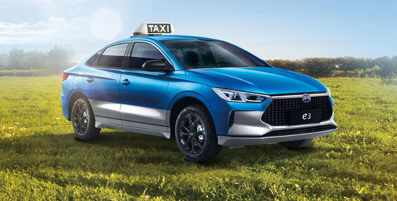 BYD Saf Elektrikli E3 Taksi 401KM Menzile Sahip, Konforlu Ulaşım