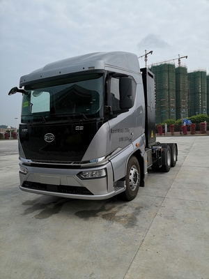 Sıcak satış 282 kilowatt saatlik elektrik, BYD 6x4 limana adanmış saf elektrikli traktör
