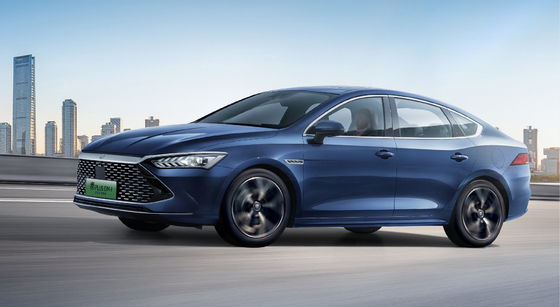Maliyet Performansı Kralı: Süper Hibrit Saf Elektrik Menzil 120KM BYD Qin Plus DMI Elektrik Sedan